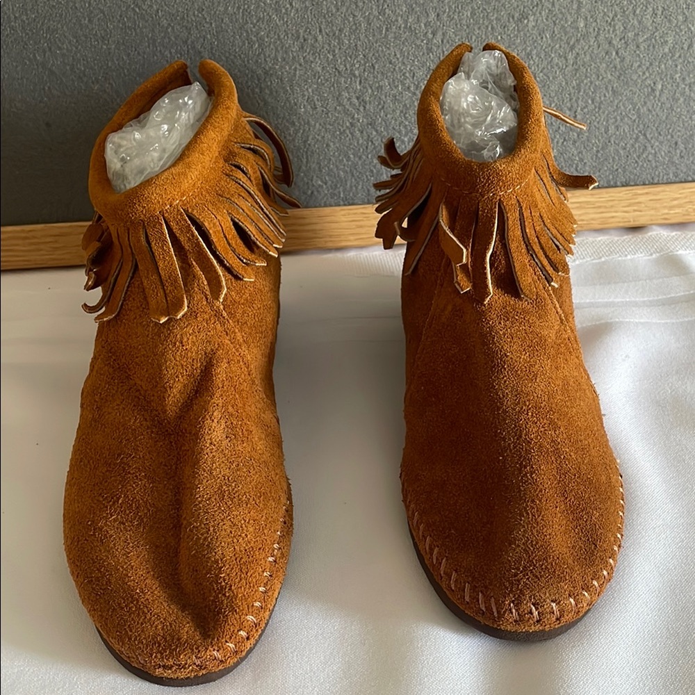 Smokey mountain mox Ankle Boots size 6M